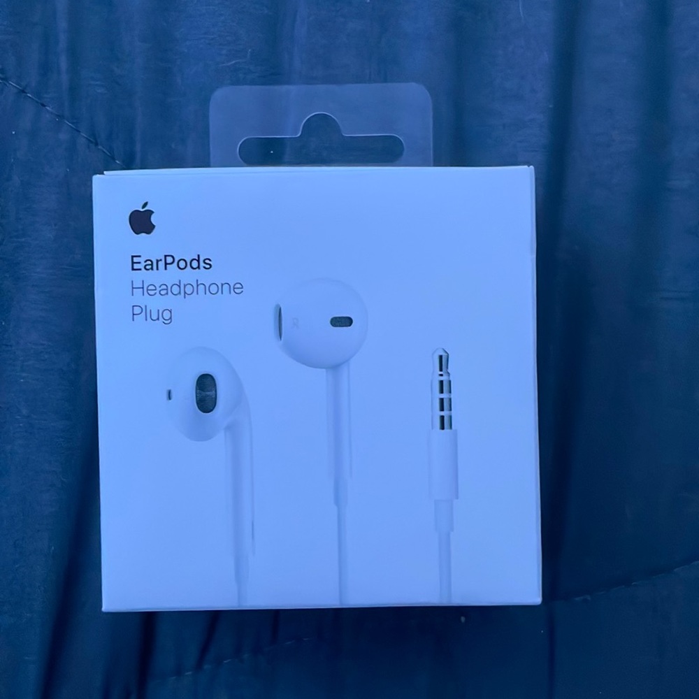 Apple Earbuds